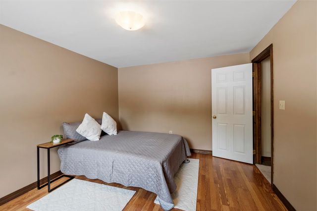 142 Bridle Road, Billerica, MA 01821