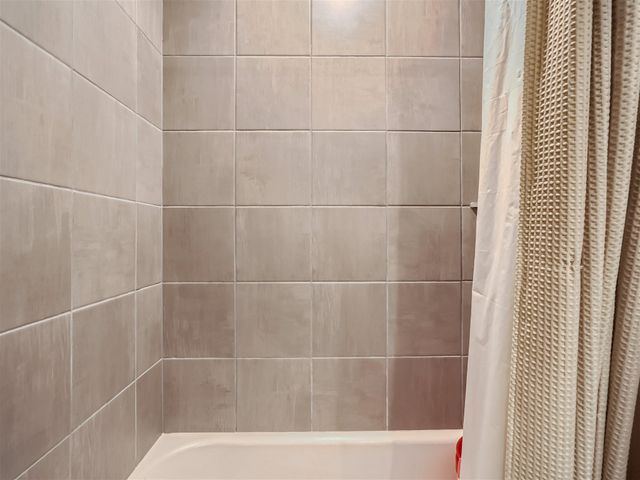 1416 Deering RUN, Leander, TX 78641