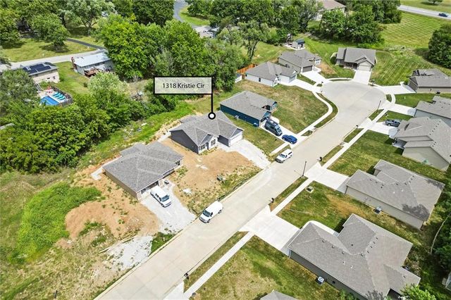 1318 Kristie Circle, Excelsior Springs, MO 64024