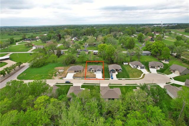 1318 Kristie Circle, Excelsior Springs, MO 64024