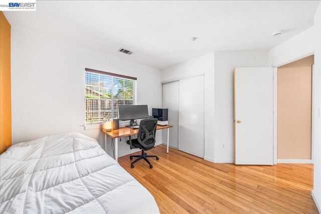 1727 Sutter St, Livermore, CA 94551