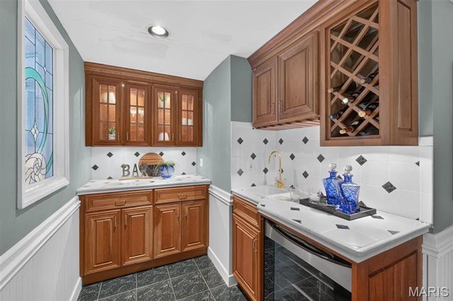 14761 Chesterfield Trails Drive, Chesterfield, MO 63017