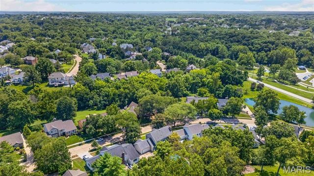 14761 Chesterfield Trails Drive, Chesterfield, MO 63017