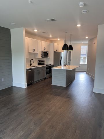 1507 Porter Rd Unit 203, Nashville, TN 37206