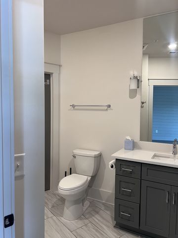 1507 Porter Rd Unit 203, Nashville, TN 37206