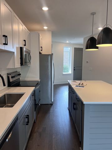 1507 Porter Rd Unit 203, Nashville, TN 37206