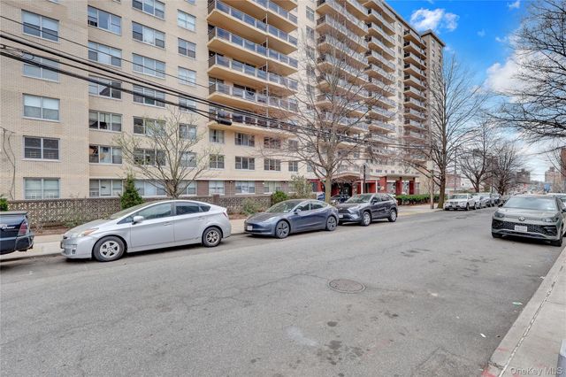 175-20 Wexford Terrace 2M, Jamaica Estates, NY 11432