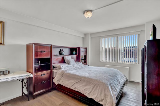 175-20 Wexford Terrace 2M, Jamaica Estates, NY 11432