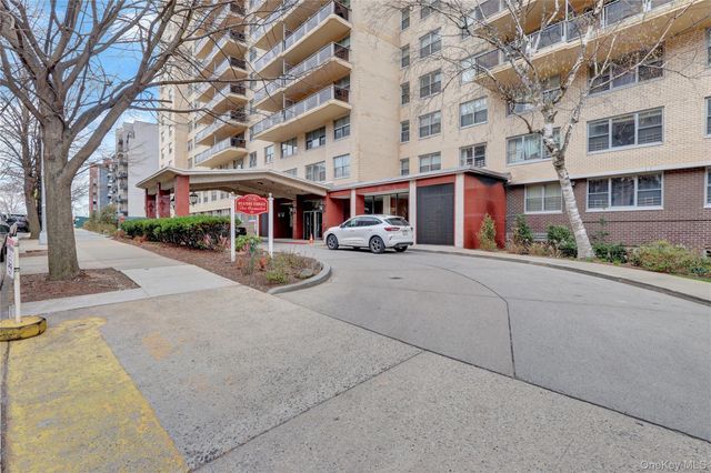 175-20 Wexford Terrace 2M, Jamaica Estates, NY 11432