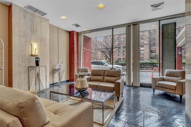 175-20 Wexford Terrace 2M, Jamaica Estates, NY 11432