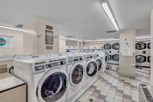 175-20 Wexford Terrace 2M, Jamaica Estates, NY 11432