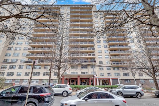 175-20 Wexford Terrace 2M, Jamaica Estates, NY 11432