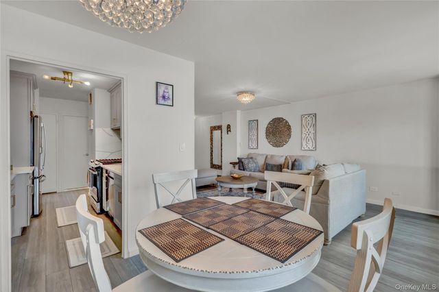 175-20 Wexford Terrace 2M, Jamaica Estates, NY 11432