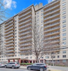 175-20 Wexford Terrace 2M, Jamaica Estates, NY 11432