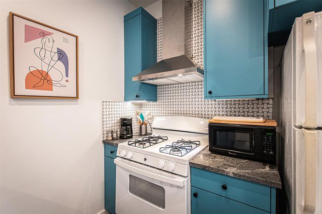 3405 Cedar St, Austin, TX 78705