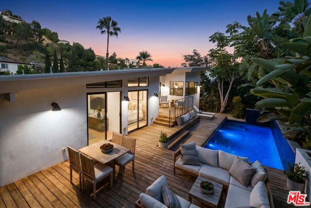 1541 Rising Glen Road, Los Angeles, CA 90069