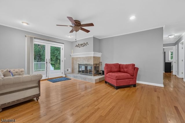 12 Murray Dr, Hillsborough Twp., NJ 08844