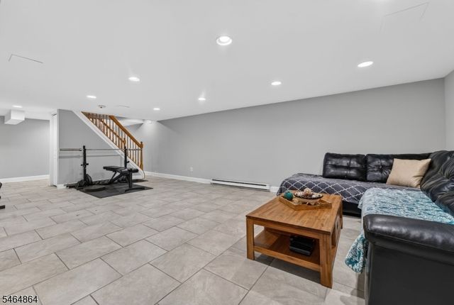 12 Murray Dr, Hillsborough Twp., NJ 08844