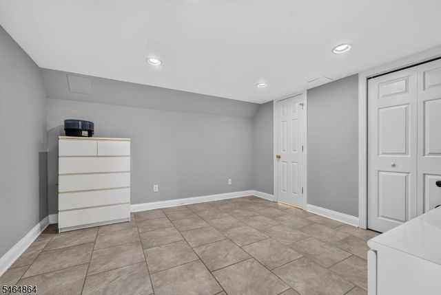 12 Murray Dr, Hillsborough Twp., NJ 08844