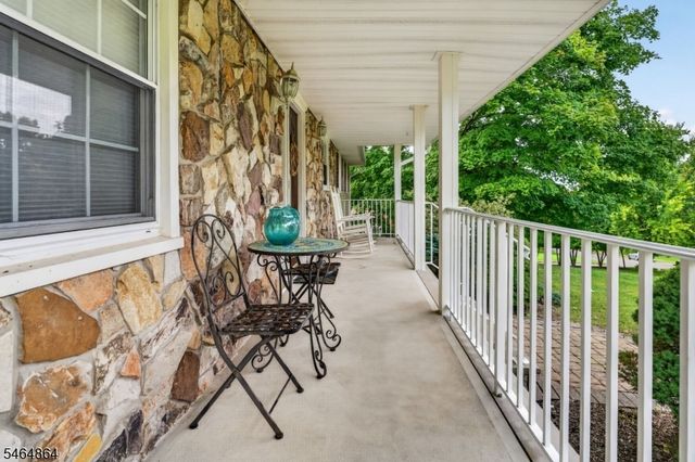 12 Murray Dr, Hillsborough Twp., NJ 08844