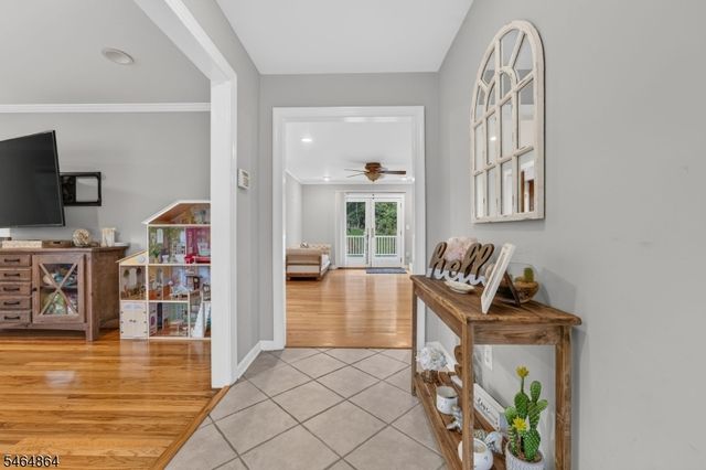 12 Murray Dr, Hillsborough Twp., NJ 08844