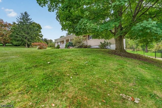 12 Murray Dr, Hillsborough Twp., NJ 08844