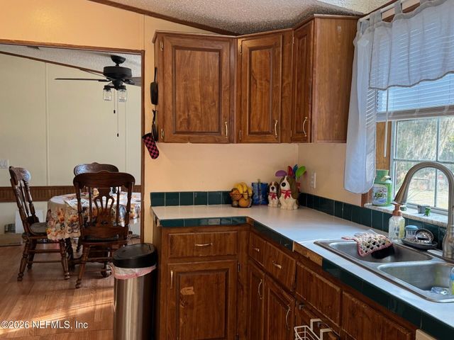 119 CHANDLER Street, Interlachen, FL 32148