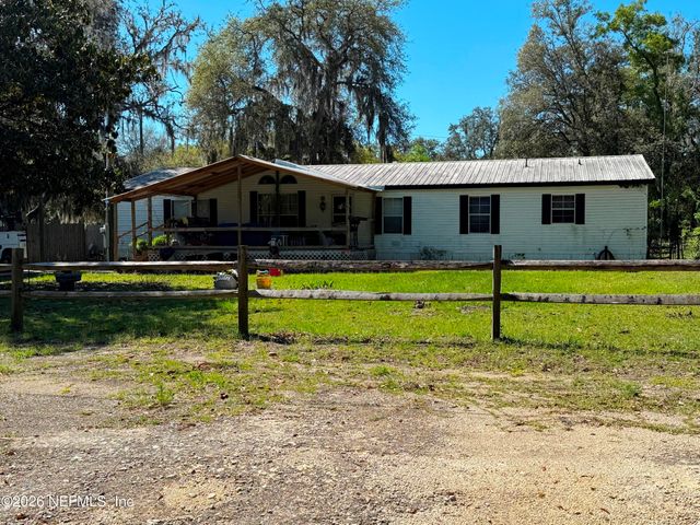 119 CHANDLER Street, Interlachen, FL 32148