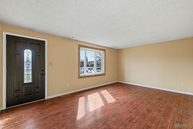 422 Rowley Road, Cheektowaga, NY 14043