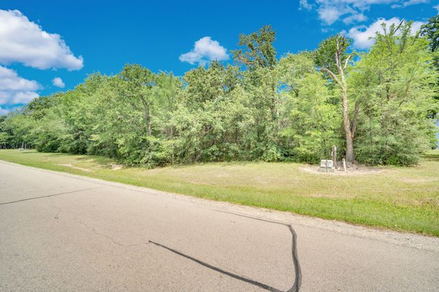 Lot 109 Waters Edge Drive, Corsicana, TX 75109
