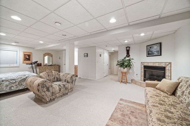 32504 Millstone Circle, Lakemoor, IL 60051
