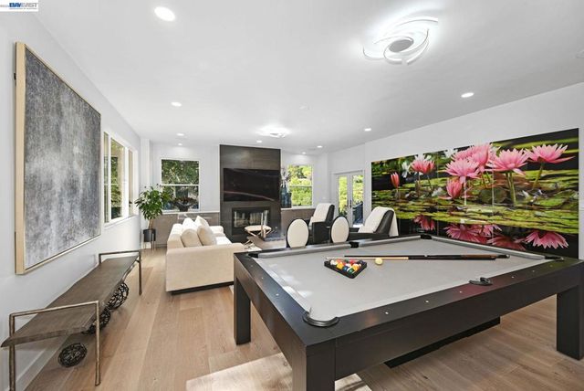 166 Castle Crest Rd, Alamo, CA 94507