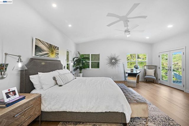 166 Castle Crest Rd, Alamo, CA 94507