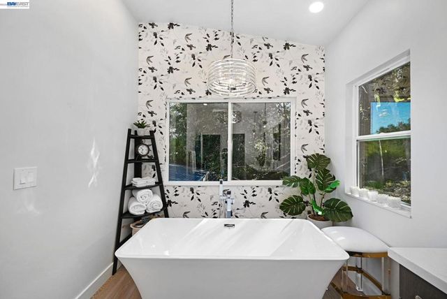 166 Castle Crest Rd, Alamo, CA 94507