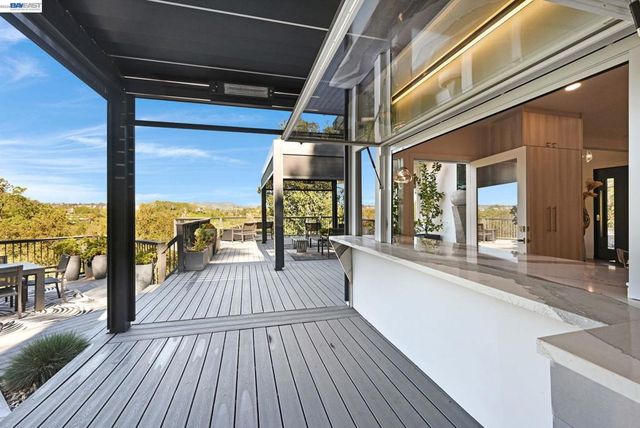 166 Castle Crest Rd, Alamo, CA 94507