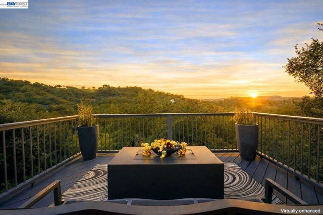 166 Castle Crest Rd, Alamo, CA 94507