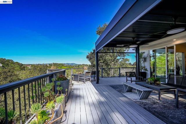 166 Castle Crest Rd, Alamo, CA 94507