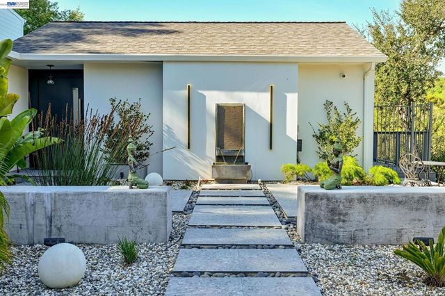 166 Castle Crest Rd, Alamo, CA 94507