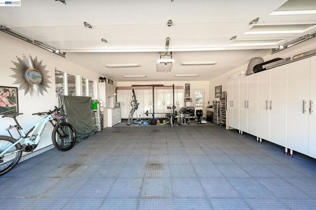 166 Castle Crest Rd, Alamo, CA 94507