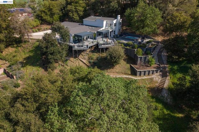 166 Castle Crest Rd, Alamo, CA 94507