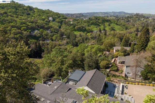 166 Castle Crest Rd, Alamo, CA 94507