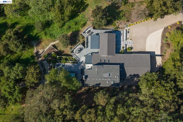 166 Castle Crest Rd, Alamo, CA 94507