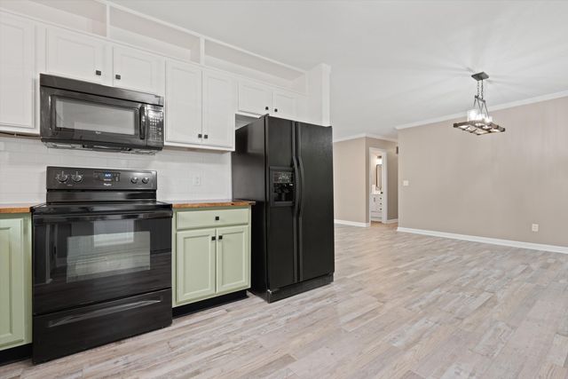 9422 E Brainerd Road, Chattanooga, TN 37421