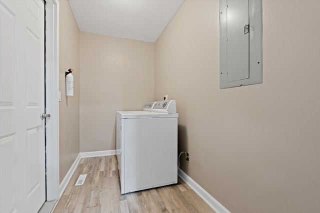 9422 E Brainerd Road, Chattanooga, TN 37421