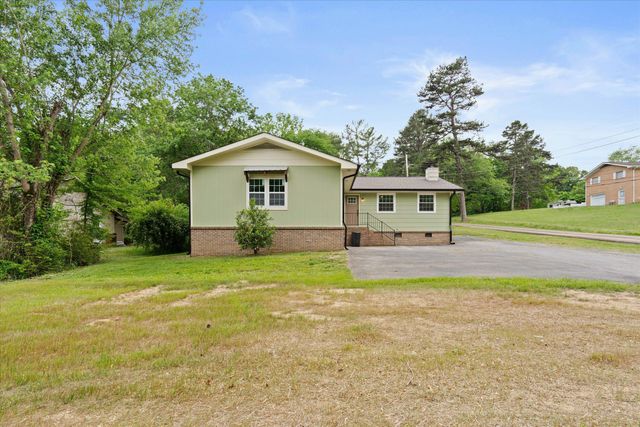 9422 E Brainerd Road, Chattanooga, TN 37421