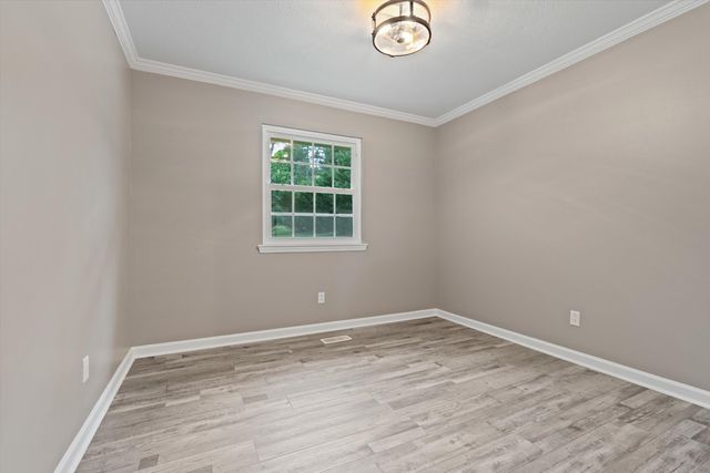 9422 E Brainerd Road, Chattanooga, TN 37421