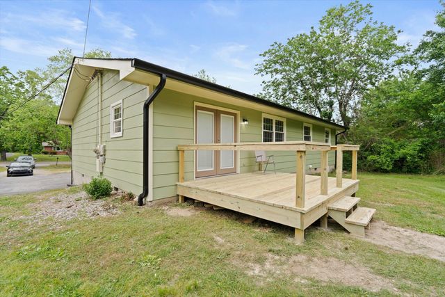 9422 E Brainerd Road, Chattanooga, TN 37421