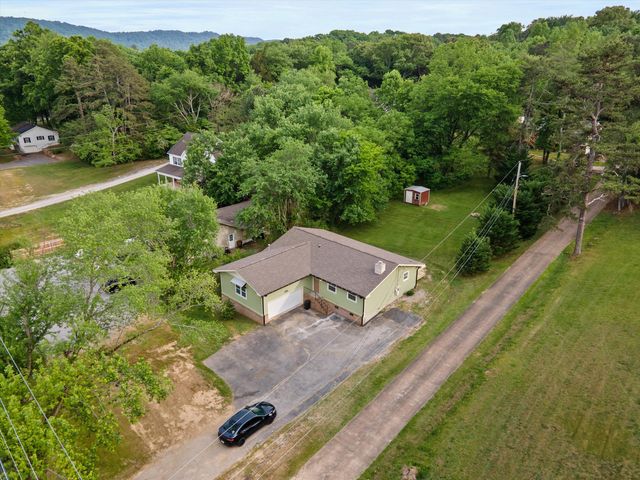 9422 E Brainerd Road, Chattanooga, TN 37421