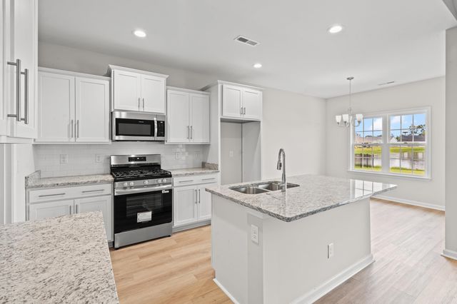 3304 Little Bay Dr., Conway, SC 29526