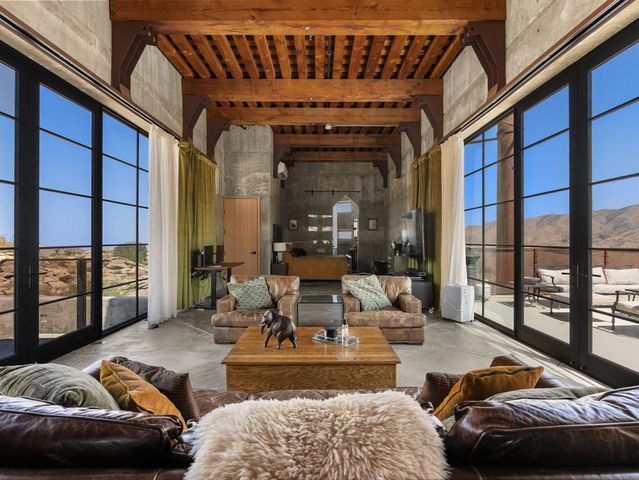 60240 Juniper Road, Mountain Center, CA 92561